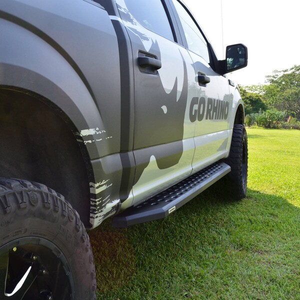 Go Rhino 14-17 SILVERADO 1500/15-17 SILVERADO/SIERRA 2500/3500 RB20 RUNNING BOARDS 69404787PC - main